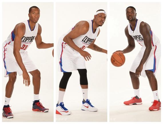 乌兹后卫胡萨诺夫首秀送礼，曼城赢“双蓝会”还.